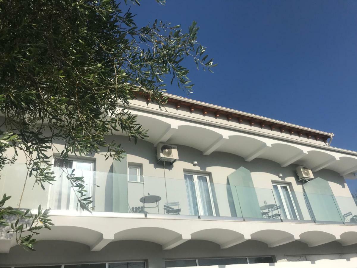 Terpsichore Boutique Appartments ダシア エクステリア 写真
